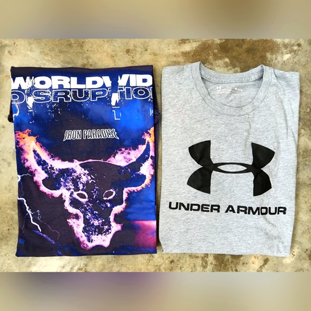 Lot of 2 under armour shirts size S-M